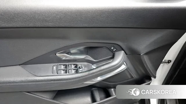 Jaguar E-PACE id 3736775 из Кореи 9