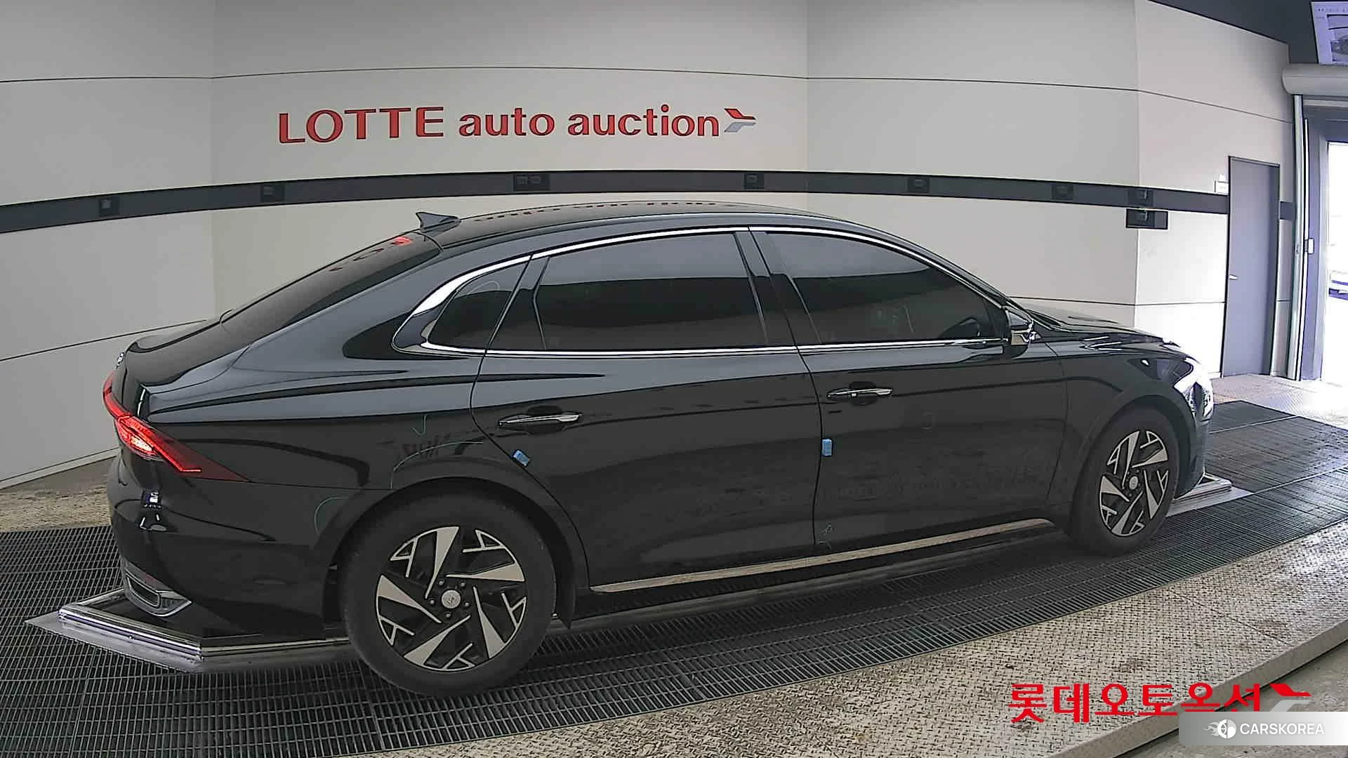 Hyundai Grandeur Hybrid id 3888362 из Кореи 9