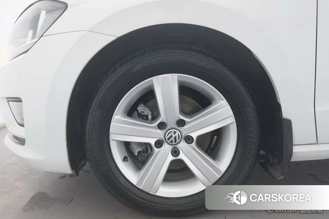 Volkswagen Golf*Jiayu id 4210202 из Китая 9