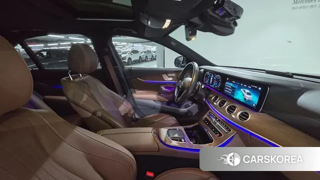 Mercedes-Benz E-Class W213 id 3508179 из Кореи 9