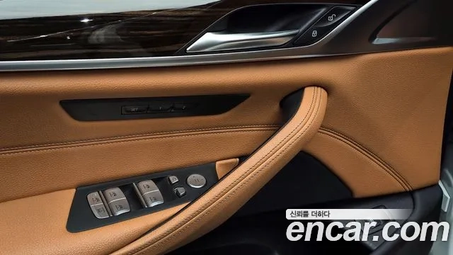 BMW 5 Series (G30) id 2911023 из Кореи 9