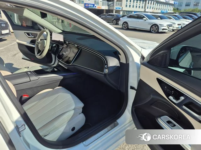 Mercedes-Benz E-Class W214 id 4654667 из Кореи 9
