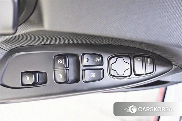 Hyundai Veloster (JS) id 3054403 из Кореи 9