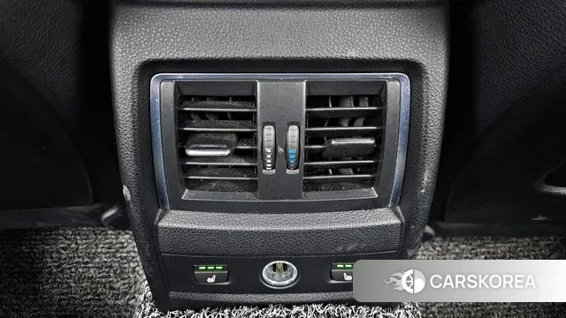 BMW 4 Series (F32) id 3667104 из Кореи 9