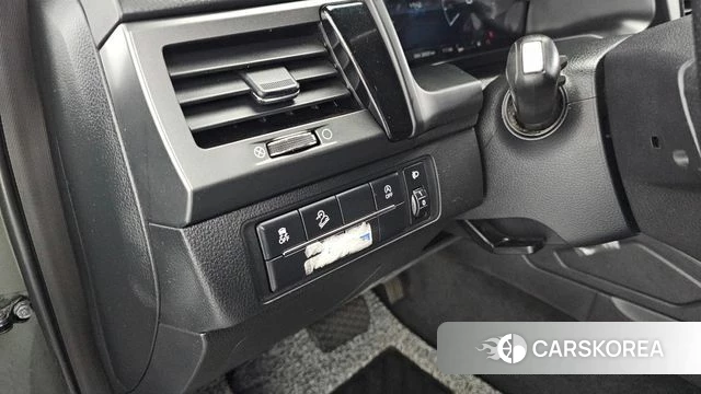 Ssangyong The New Rexton Sports Cannes id 4281389 из Кореи 9