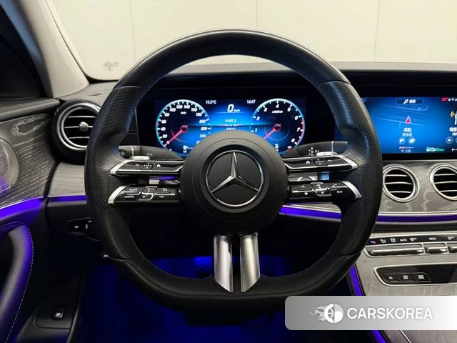 Mercedes-Benz E-class id 4212353 из Китая 9