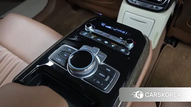 Genesis G90 id 3778506 из Кореи 9