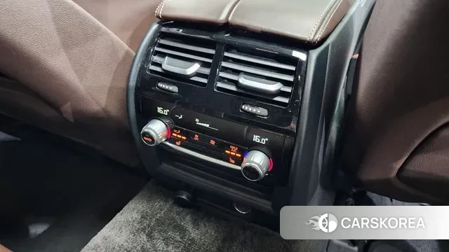 BMW 5 Series (G30) id 3029436 из Кореи 9