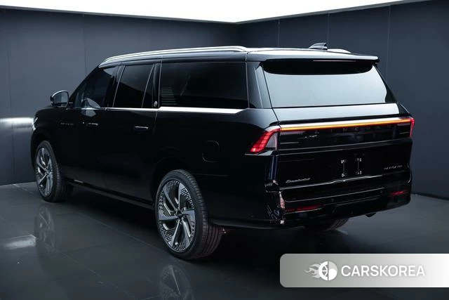Lincoln Navigator id 3920717 из Китая 9