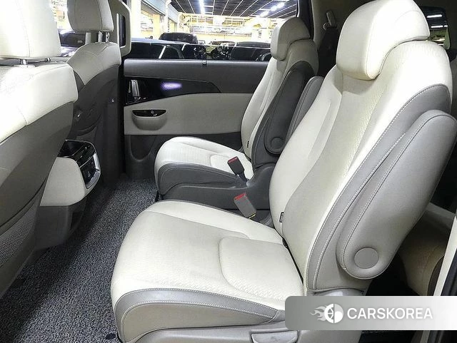 Kia Carnival 4th generation id 3965232 из Кореи 9