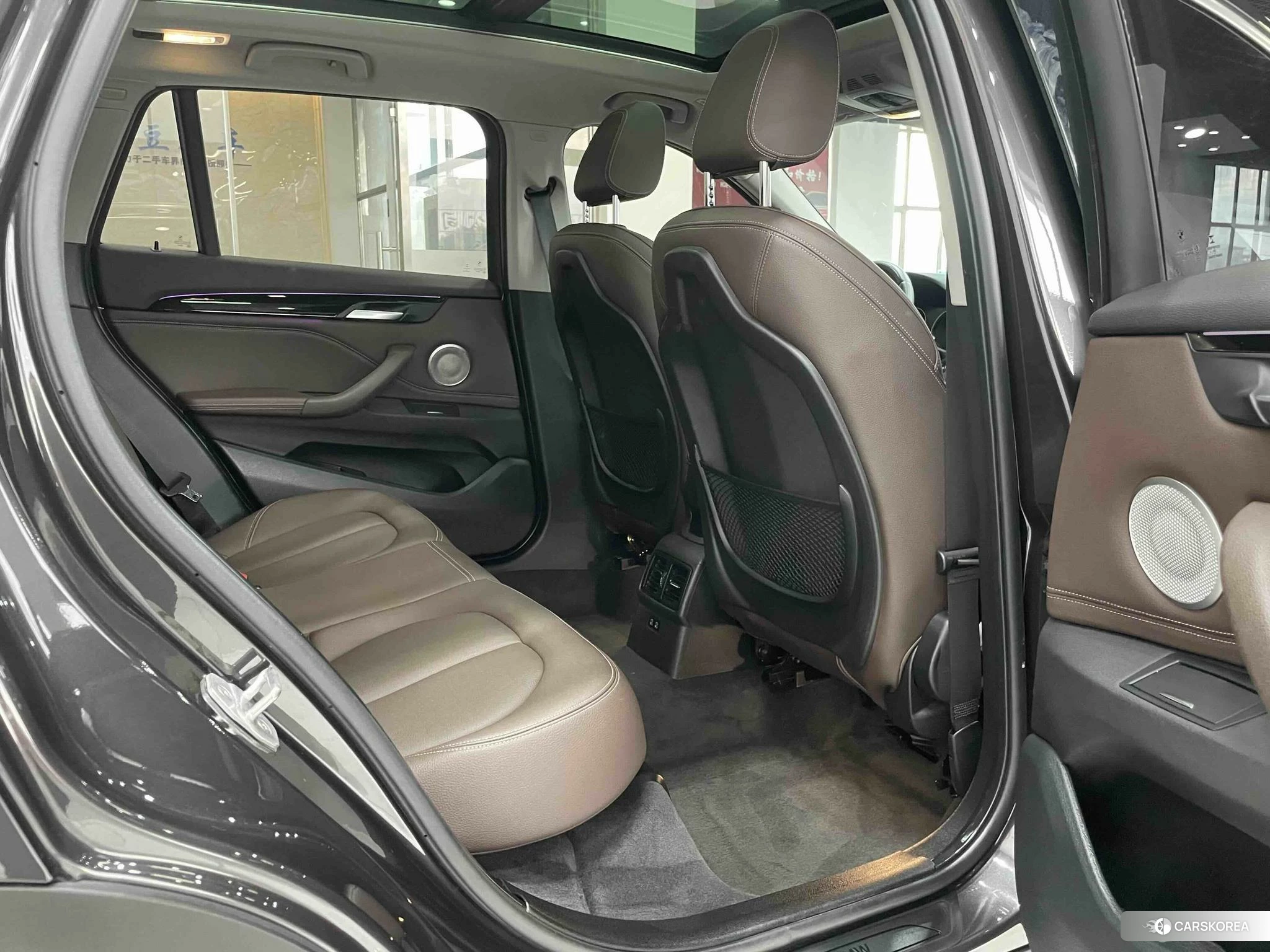 BMW X1 id 4461220 из Китая 9