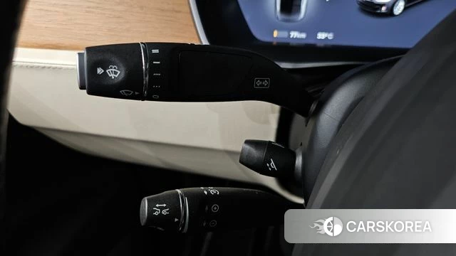 Tesla Model X id 4647106 из Кореи 9