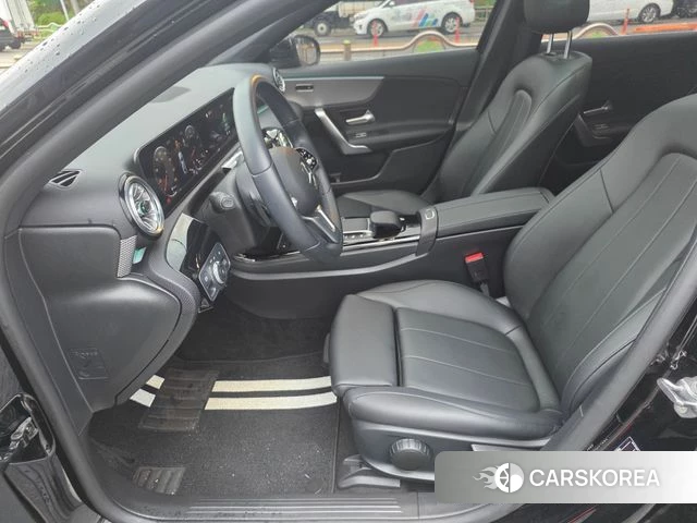 Mercedes-Benz A-Class W177 id 4566868 из Кореи 9