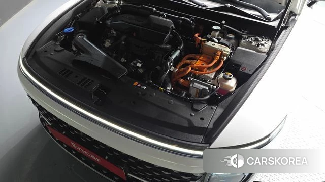 Hyundai Grandeur Hybrid (GN7) id 4469098 из Кореи 9