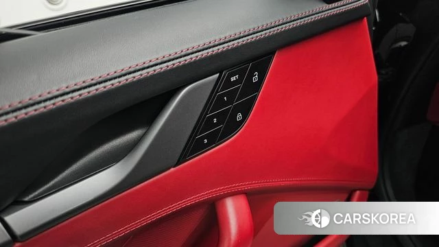 Porsche 911(992) id 4618992 из Кореи 9