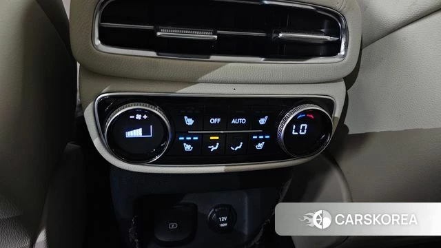 Genesis GV80 id 4401022 из Кореи 9
