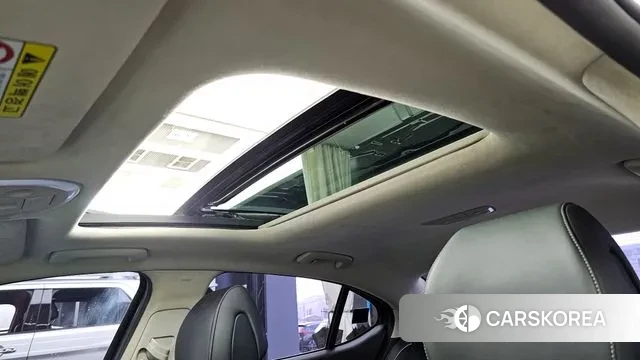 Genesis G70 id 3593077 из Кореи 9