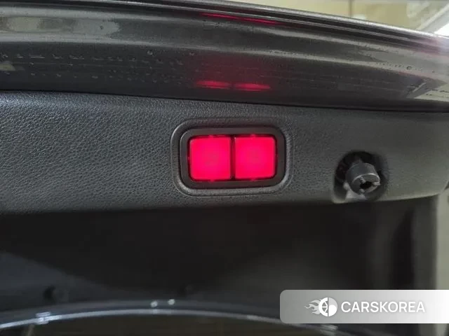 Mercedes-Benz E-Class W213 id 3479585 из Кореи 9