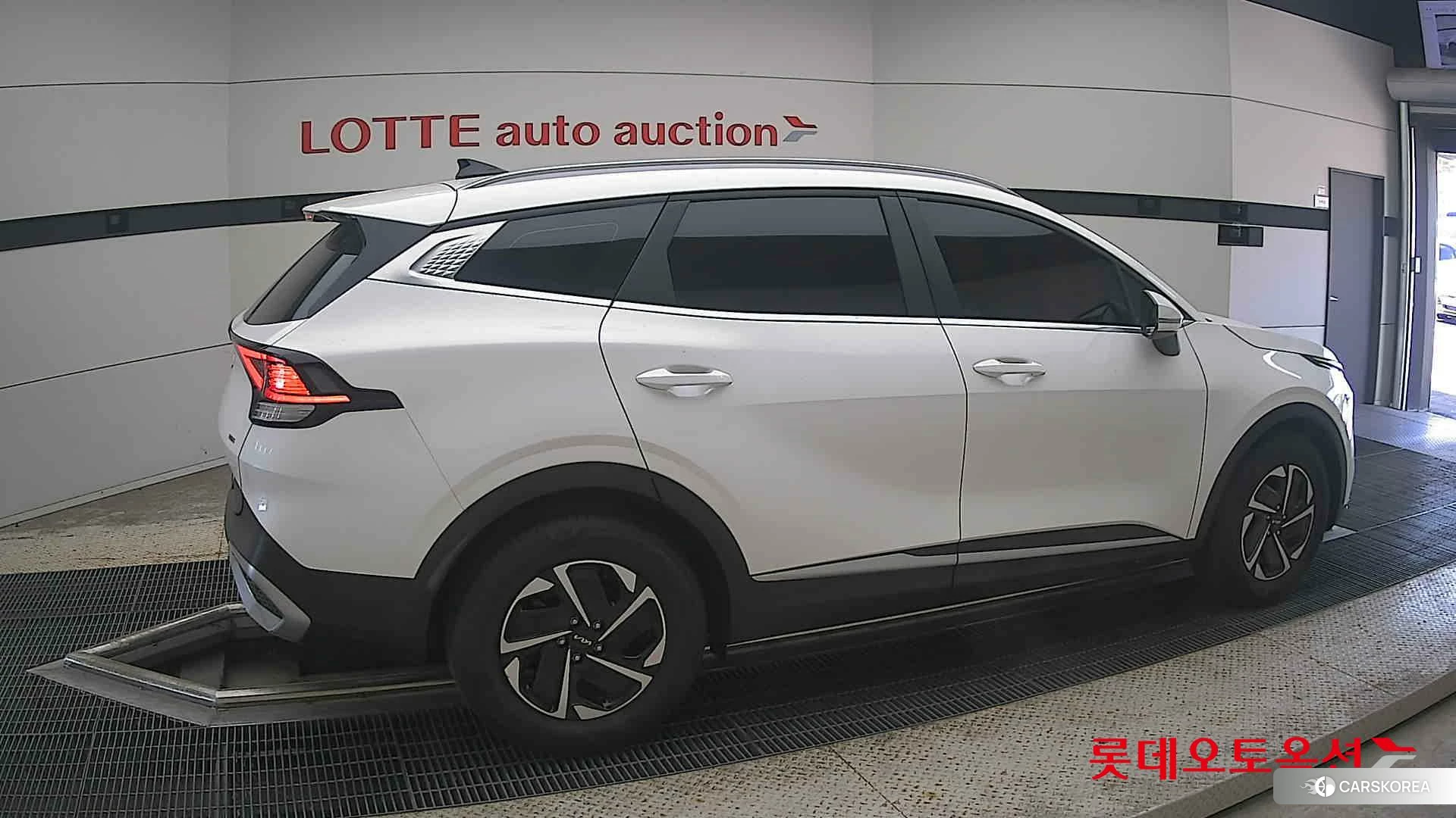 Kia Sportage Hybrid id 4902442 из Кореи 9