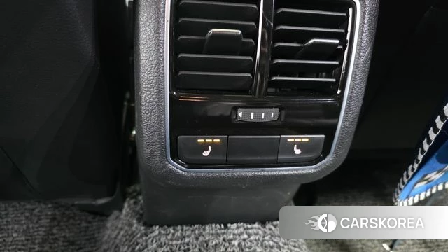 Volkswagen The New Passat id 4246075 из Кореи 9