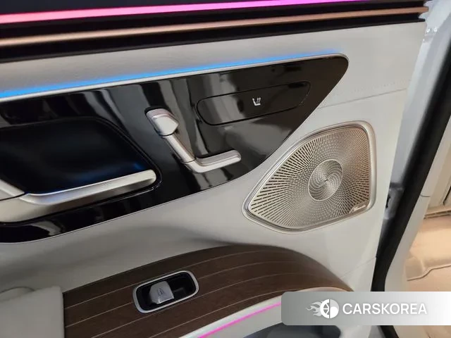 Mercedes-Benz EQS SUV X296 id 3016106 из Кореи 9