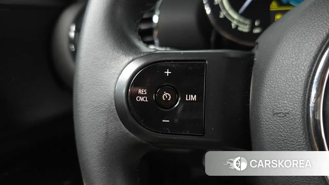 Mini Cooper Clubman id 4567439 из Кореи 9
