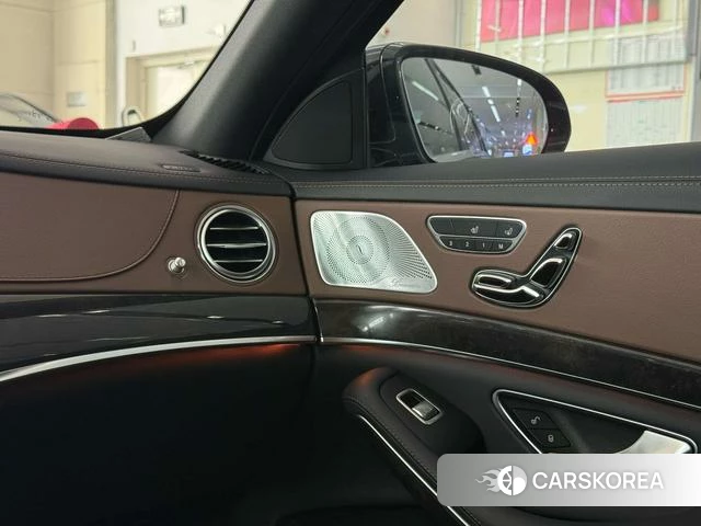 Mercedes-Benz S-class id 4242071 из Китая 9