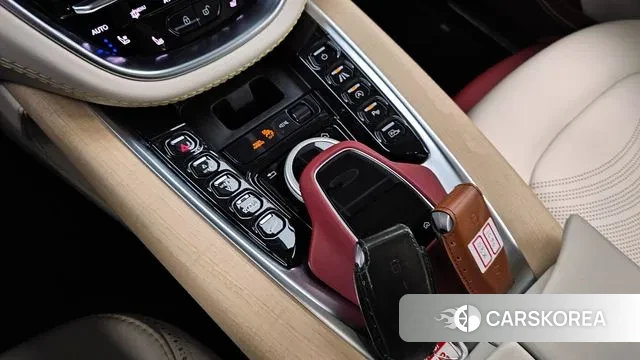 Aston Martin DBX id 3074974 из Кореи 9