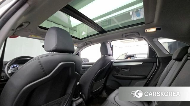 BMW 2 Series Active Tourer (F45) id 3924610 из Кореи 9