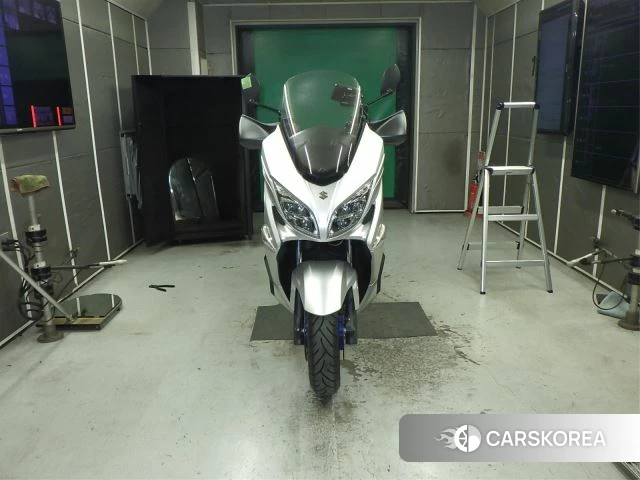 Suzuki BURGMAN 400 id 4183625 из Японии 9