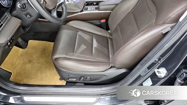 Hyundai The New Grandeur IG Hybrid id 3018369 из Кореи 9