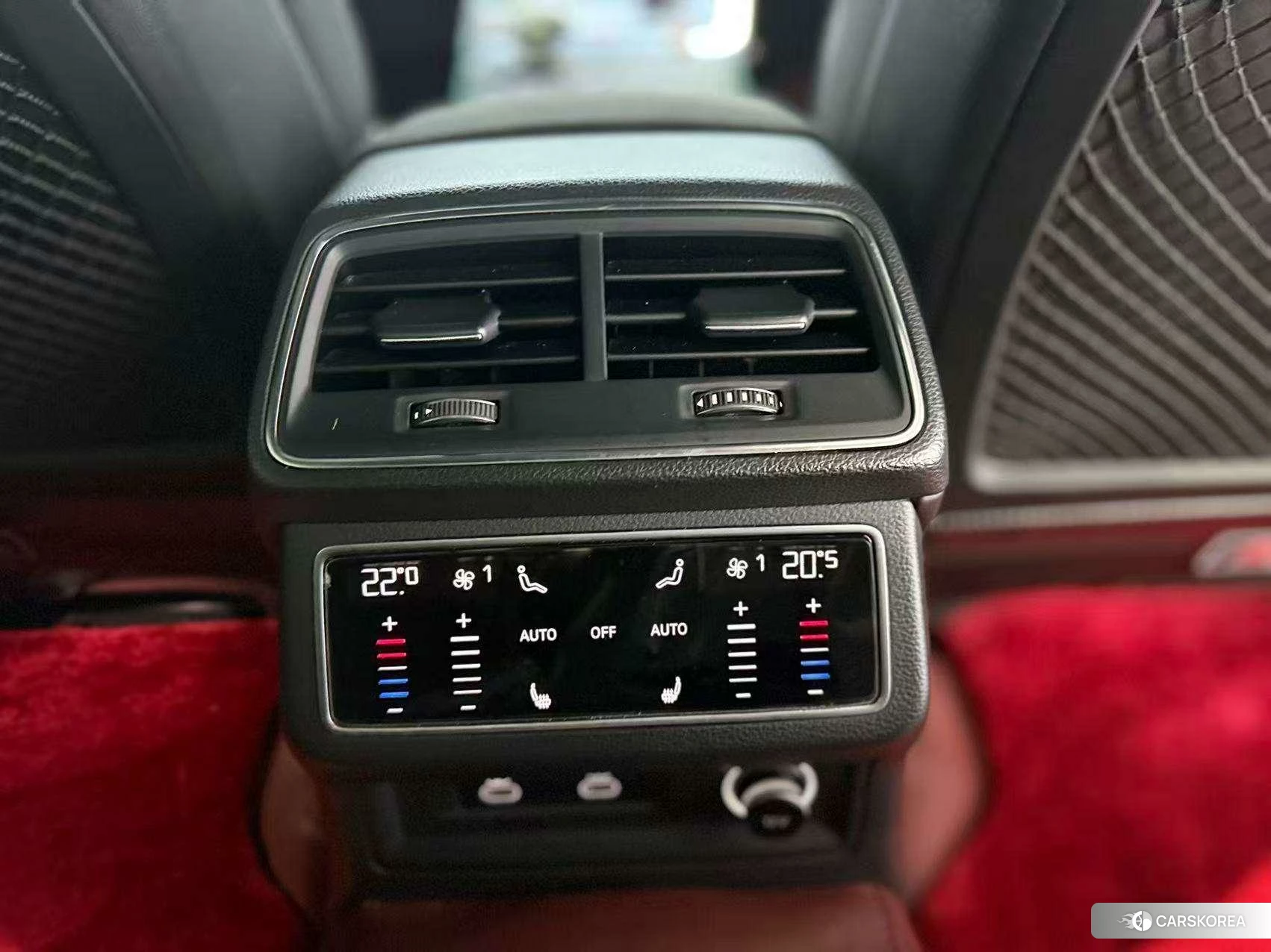 Audi A6L id 4487317 из Китая 9
