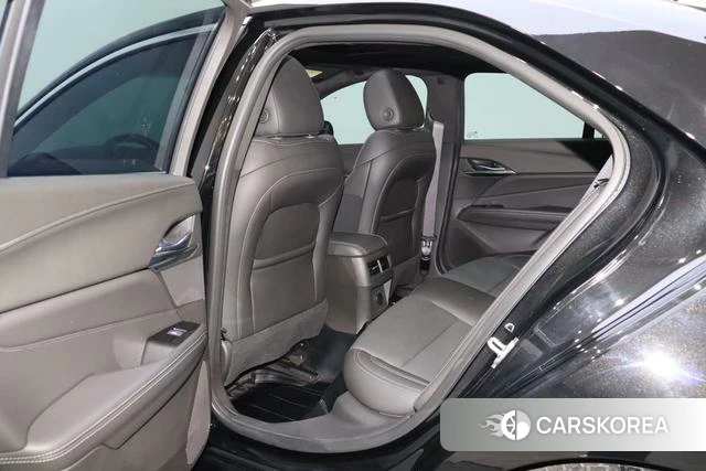 Cadillac CT4 id 4253636 из Китая 9