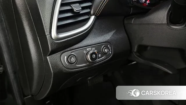 Chevrolet (GM Daewoo) The New Trax id 2971612 из Кореи 9