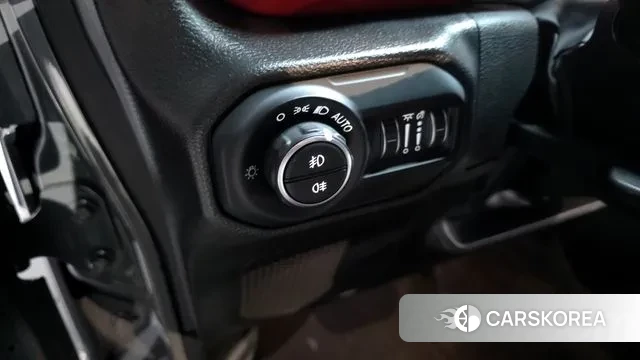 Jeep Wrangler (JL) id 3378354 из Кореи 9