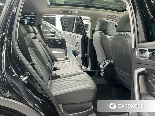 Volkswagen Tiguan L id 4272727 из Китая 9