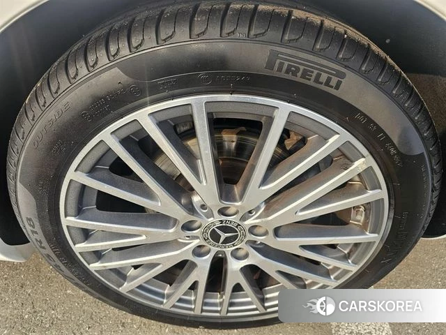 Mercedes-Benz A-Class W177 id 3828048 из Кореи 9