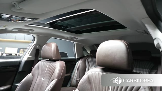 Hyundai Grandeur (GN7) id 3940298 из Кореи 9