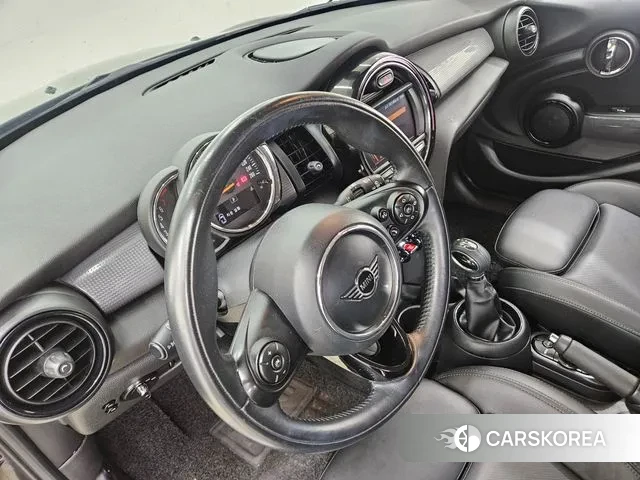 Mini Cooper id 3024234 из Кореи 9