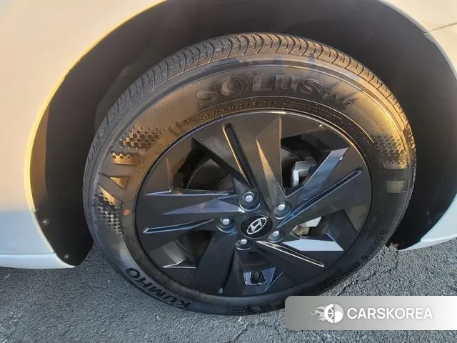 Hyundai Avante (CN7) id 3463121 из Кореи 9