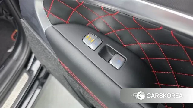 Genesis The New G70 id 3629060 из Кореи 9