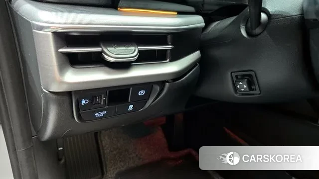 Hyundai Grandeur (GN7) id 3042909 из Кореи 9