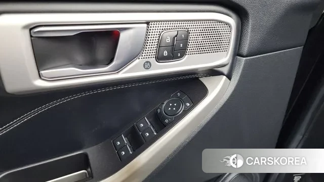 Ford Explorer 6th Generation id 3349074 из Кореи 9