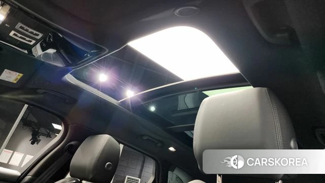 Land Rover Range Rover Velar id 4200710 из Кореи 9