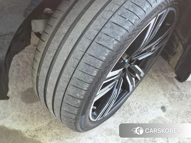 BMW 7 Series (G70) id 4322901 из Кореи 9