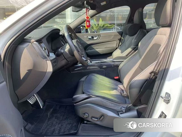 Volvo XC60 PHEV id 4216284 из Китая 9