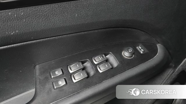 Ssangyong Rexton Sports id 4350956 из Кореи 9