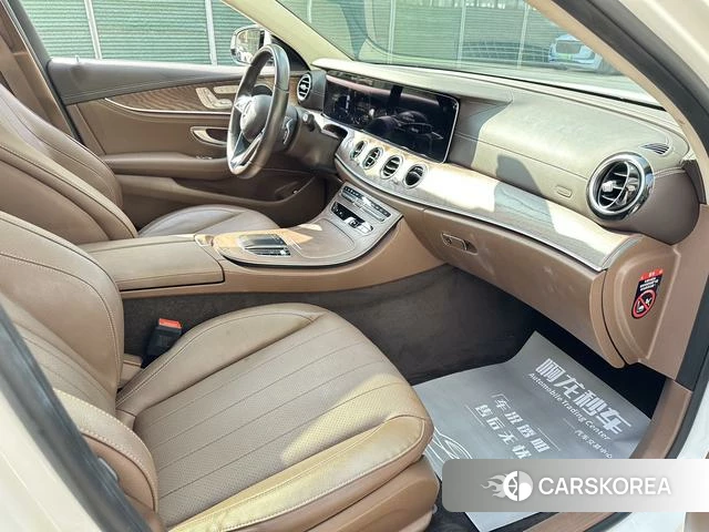 Mercedes-Benz E-class id 4279376 из Китая 9