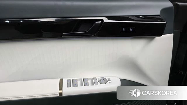 Hyundai Grandeur Hybrid (GN7) id 4847343 из Кореи 9