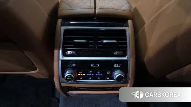 BMW 7 Series (G11) id 3349338 из Кореи 9